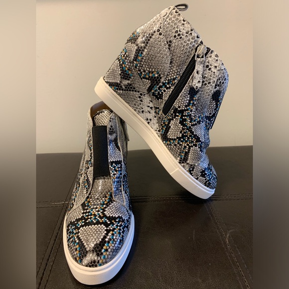 Linea Paolo Leather Wedge Sneaker Booties Size 6.5 - Picture 2 of 10